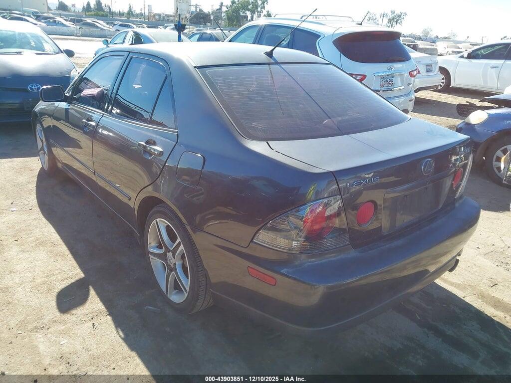 JTHBD192130073615 2003 LEXUS IS 300 photo no. 3