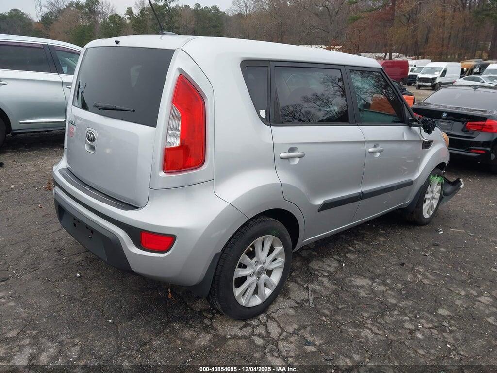 KNDJT2A60D7754104 2013 KIA SOUL photo no. 4