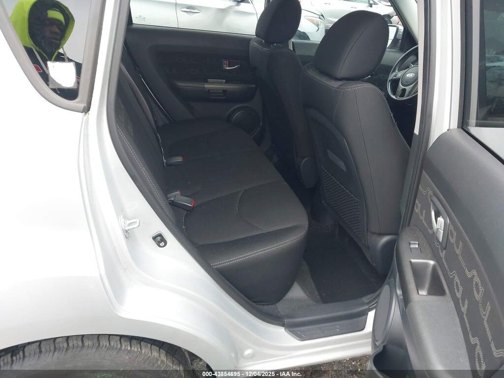 KNDJT2A60D7754104 2013 KIA SOUL photo no. 8