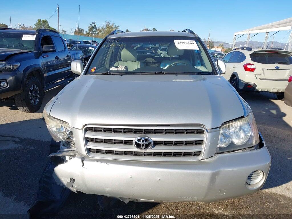 JTEGF21A330101713 2003 TOYOTA HIGHLANDER photo no. 12