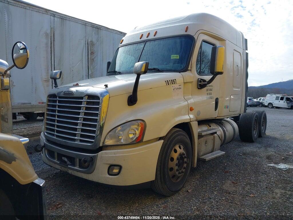 1FUJGLD65ELFS3340 2014 FREIGHTLINER CASCADIA 125 photo no. 2
