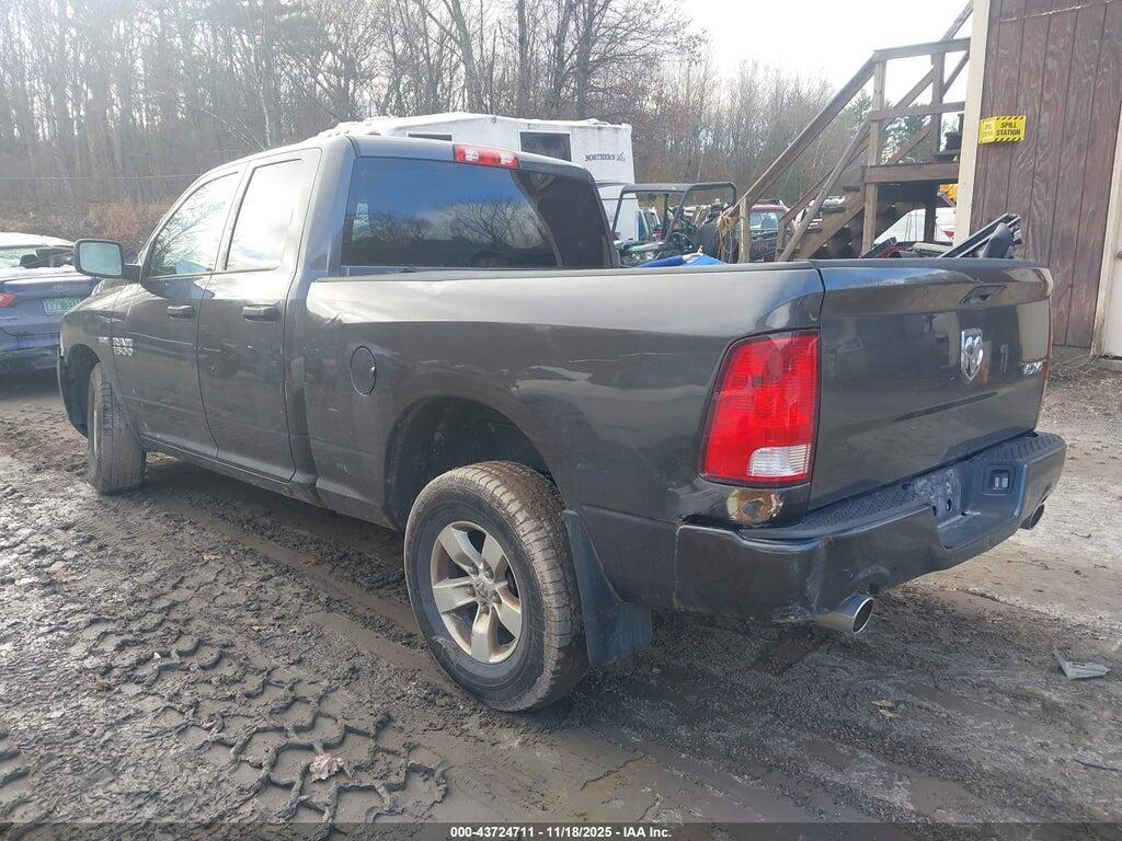 1C6RR7FT5JS214695 2018 RAM 1500 photo no. 3