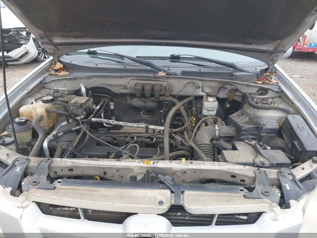 4F2YZ02Z16KM02286 2006 MAZDA TRIBUTE photo no. 10