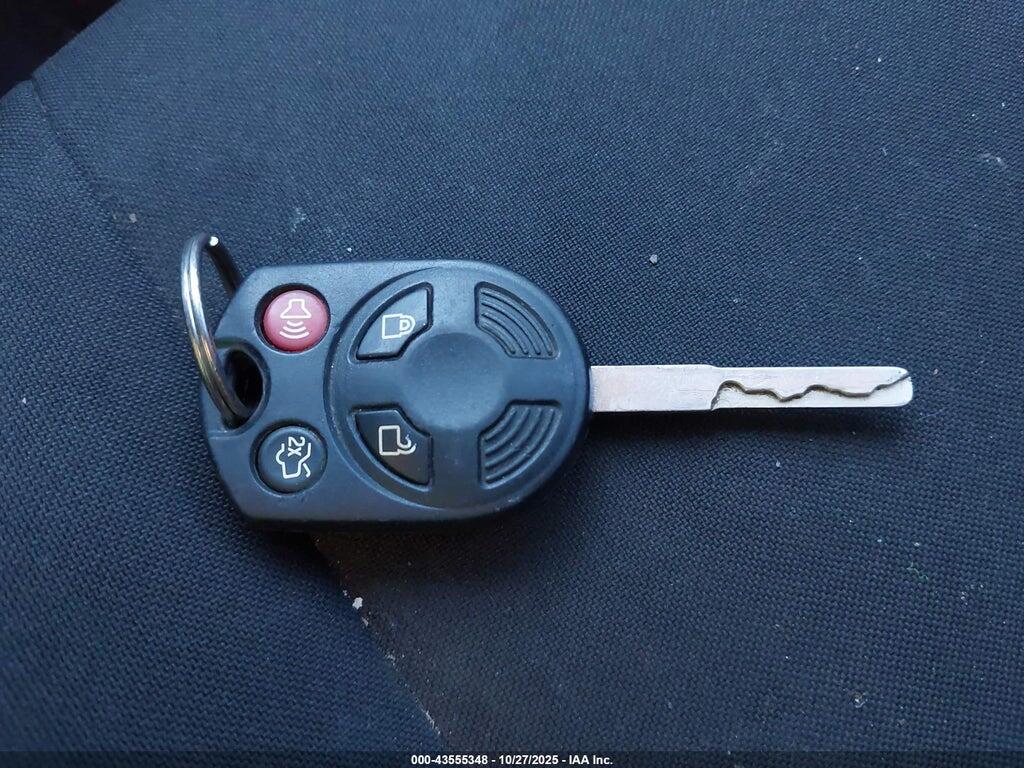 1FADP3F27JL283932 2018 FORD FOCUS photo no. 11