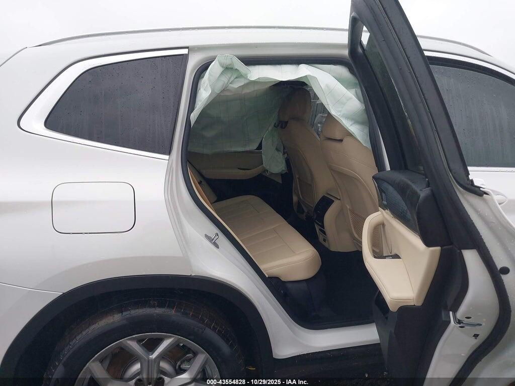 5UX43DP00N9M09624 2022 BMW X3 photo no. 8