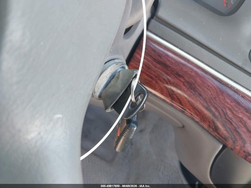 2MEFM74W8YX604610 2000 MERCURY GRAND MARQUIS photo no. 11