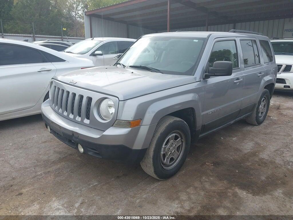 1C4NJPBB4GD576607 2016 JEEP PATRIOT photo no. 2