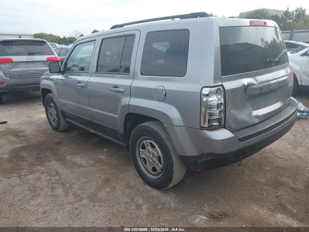 1C4NJPBB4GD576607 2016 JEEP PATRIOT photo no. 3