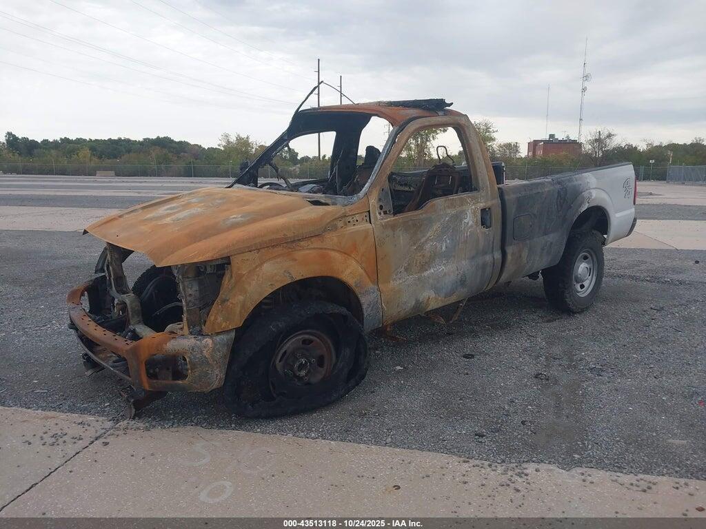 1FTRF3B67GED40753 2016 FORD F-350 photo no. 2