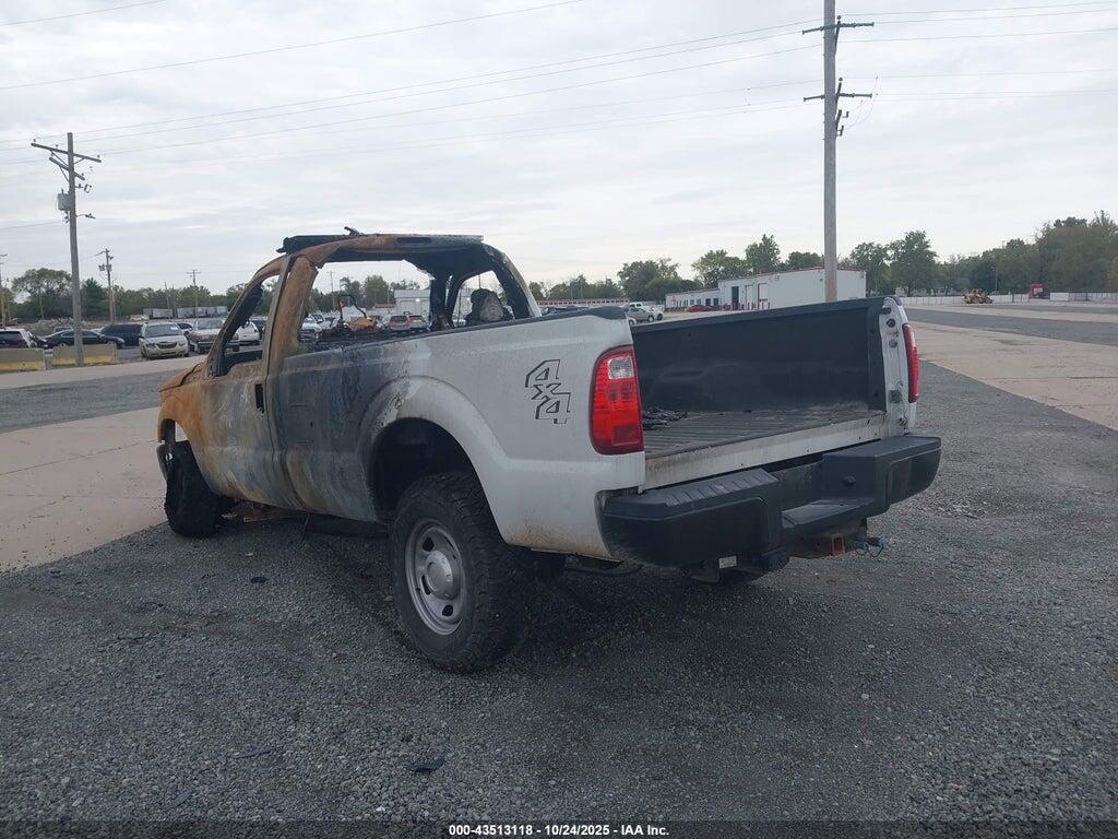 1FTRF3B67GED40753 2016 FORD F-350 photo no. 3