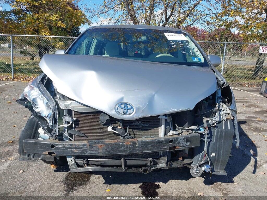 5TDKK3DC8CS252105 2012 TOYOTA SIENNA photo no. 12