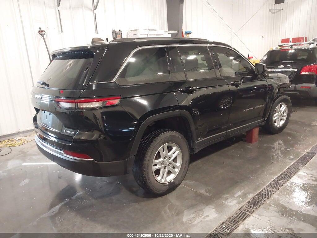 1C4RJGAG3PC534353 2023 JEEP GRAND CHEROKEE photo no. 4