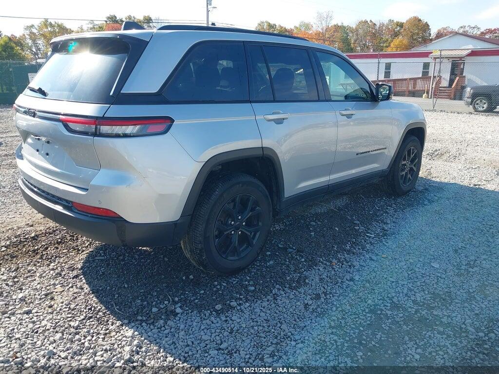 1C4RJHAG0R8935533 2024 JEEP GRAND CHEROKEE photo no. 4