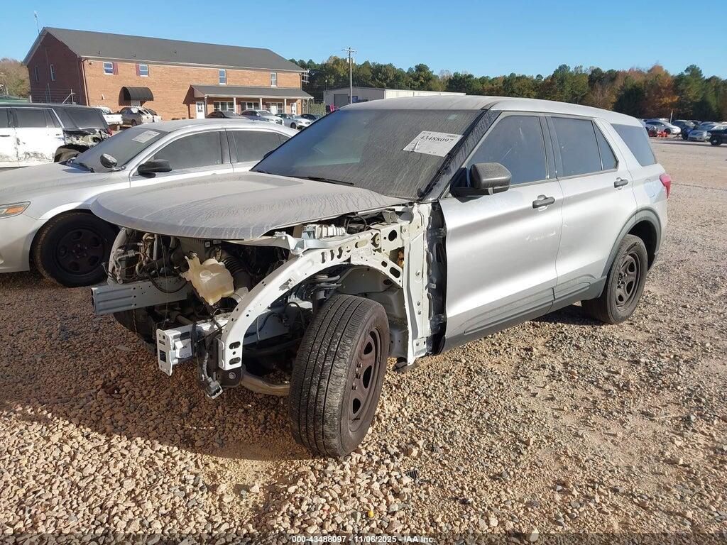 1FM5K8AB0PGB37340 2023 FORD POLICE INTERCEPTOR UTILITY photo no. 2