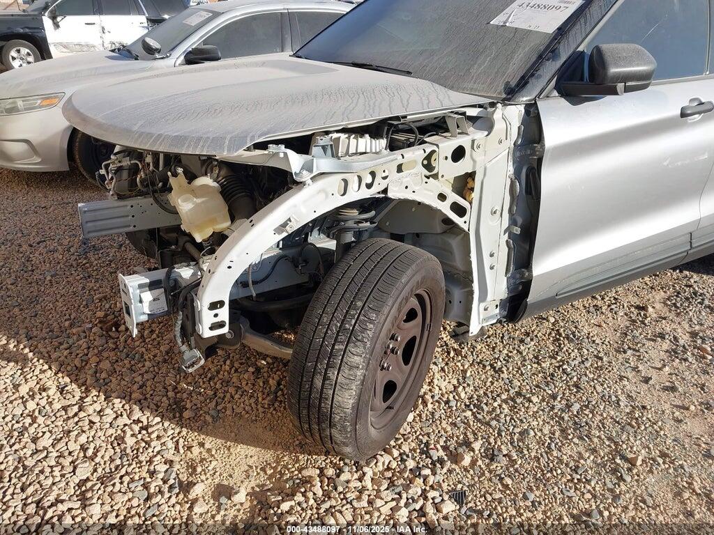 1FM5K8AB0PGB37340 2023 FORD POLICE INTERCEPTOR UTILITY photo no. 6