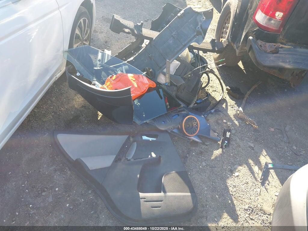 2T3YFREV2EW100209 2014 TOYOTA RAV4 photo no. 12