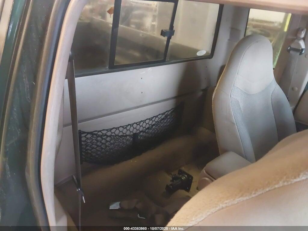 1FTYR14V51PB20860 2001 FORD RANGER photo no. 8
