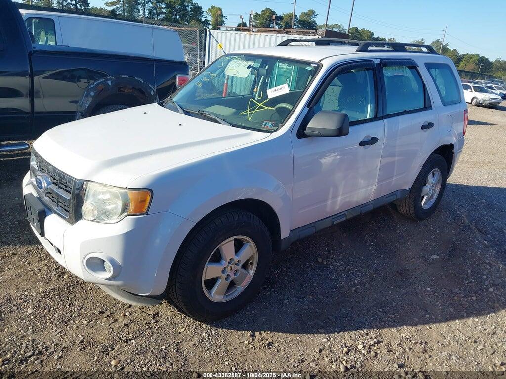 1FMCU9C71AKC03611 2010 FORD ESCAPE photo no. 2