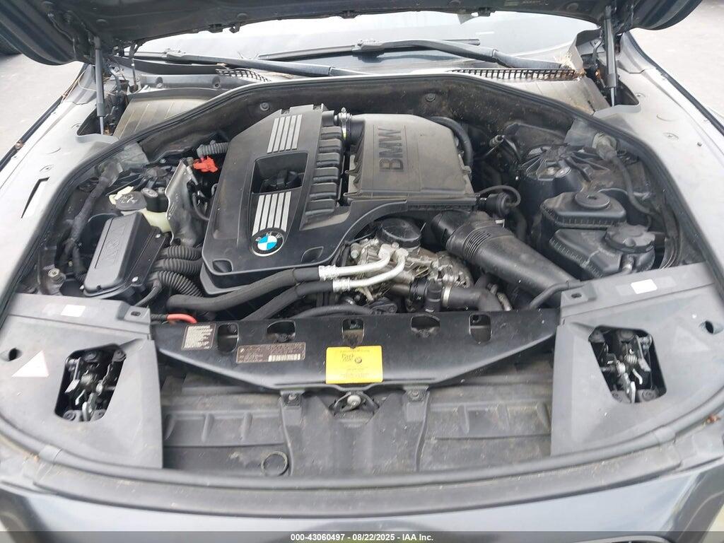 WBAKA4C58CDS99316 2012 BMW 740I photo no. 10