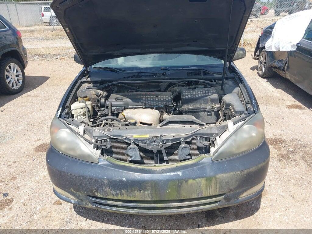 4T1BE32K02U051760 2002 TOYOTA CAMRY photo no. 10
