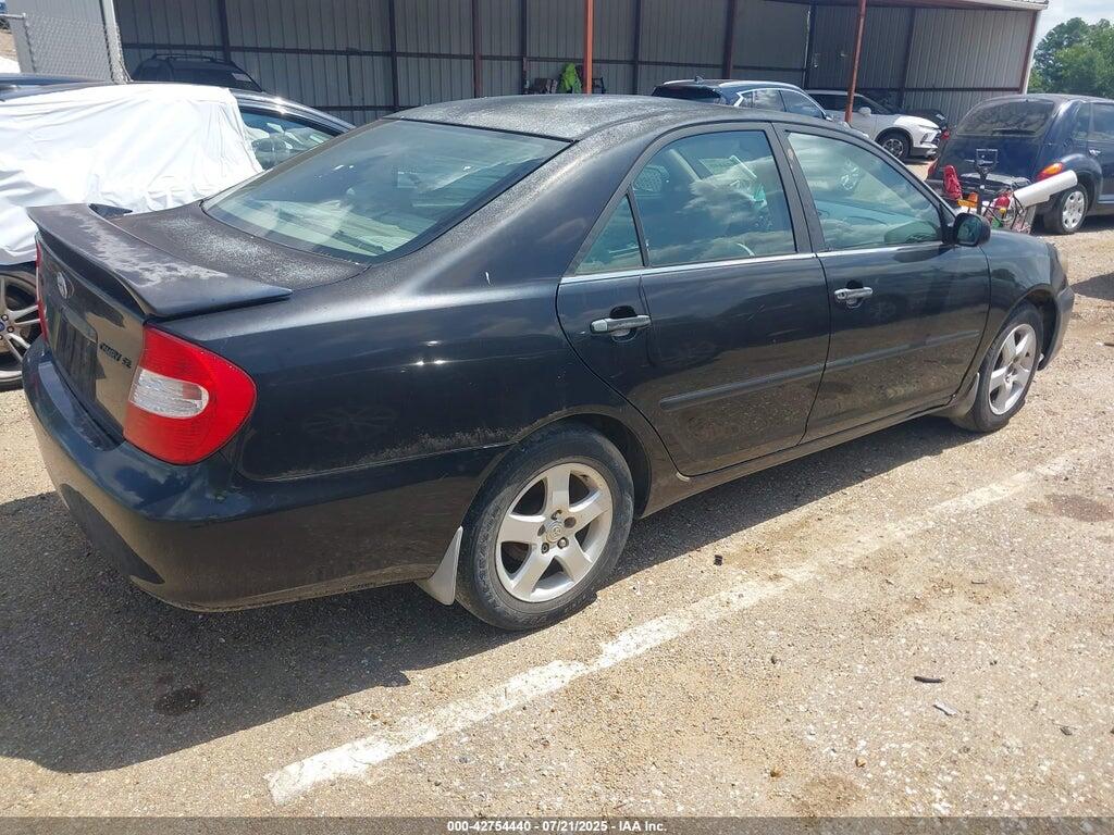 4T1BE32K02U051760 2002 TOYOTA CAMRY photo no. 4