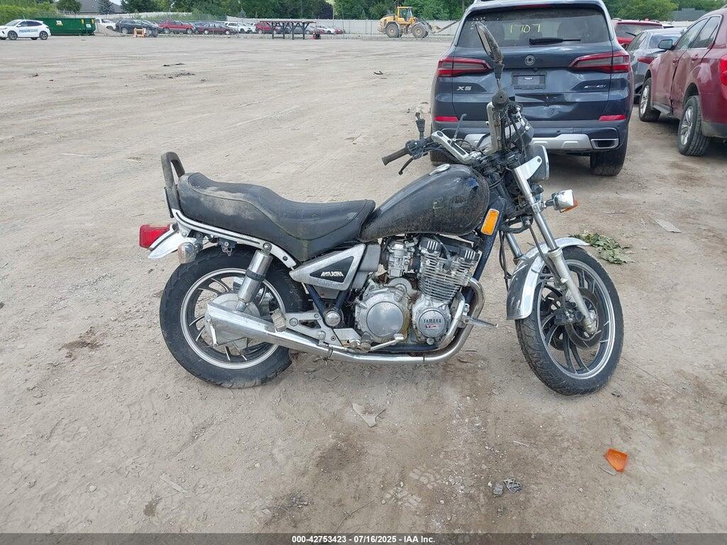 JYA15R00XCA004366 1982 YAMAHA XJ750 photo no. 12