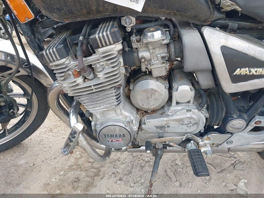 JYA15R00XCA004366 1982 YAMAHA XJ750 photo no. 9