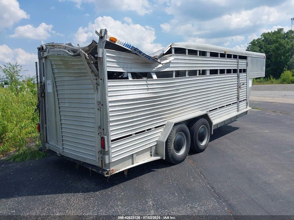 1FPL20206HA002258 1987 FEATHERLITE MFG INC FEATHERLITE MFG INC photo no. 4