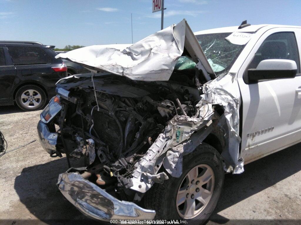 3GCUKREH9HG359143 2017 CHEVROLET SILVERADO 1500 photo no. 6