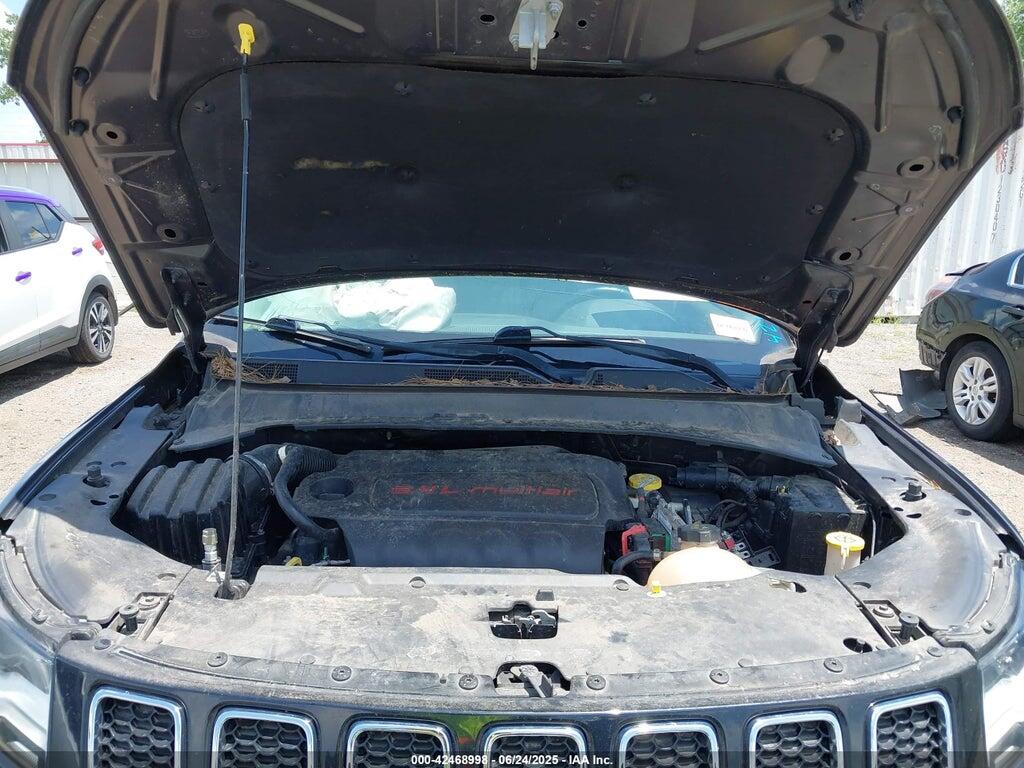 3C4NJCCBXJT406017 2018 JEEP COMPASS photo no. 10