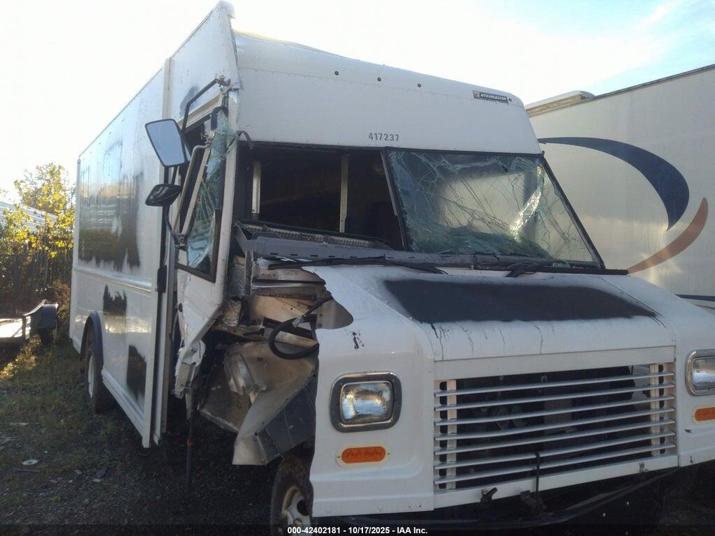 1FC3E4K67KDC17600 2019 FORD E-450 STRIPPED photo no. 10