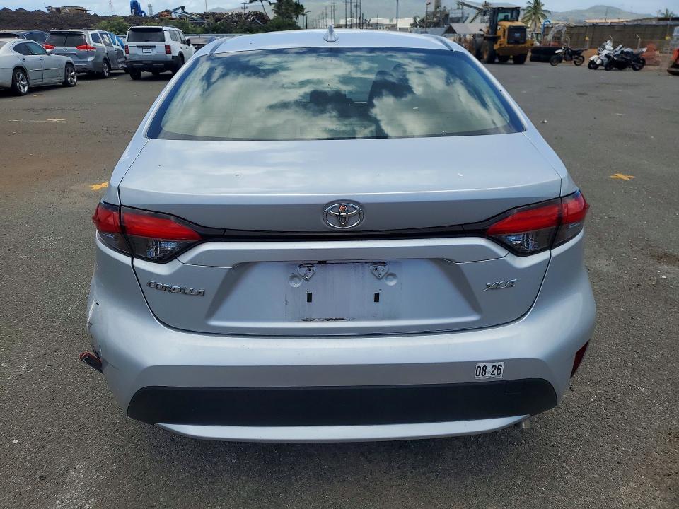 2022 TOYOTA COROLLA XLE — Фото 6 из 12