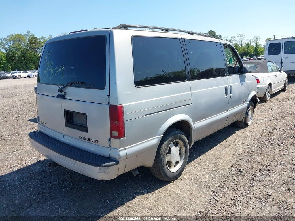 1GNDM19W9YB199429 2000 CHEVROLET ASTRO photo no. 4