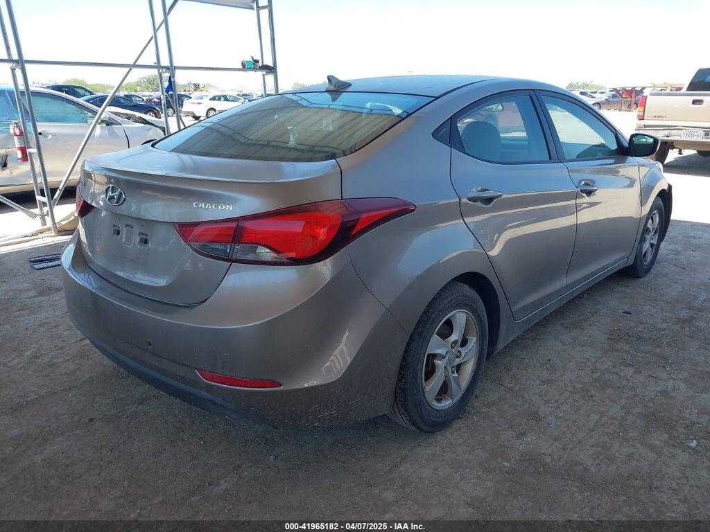 5NPDH4AE4FH568811 2015 HYUNDAI ELANTRA photo no. 4