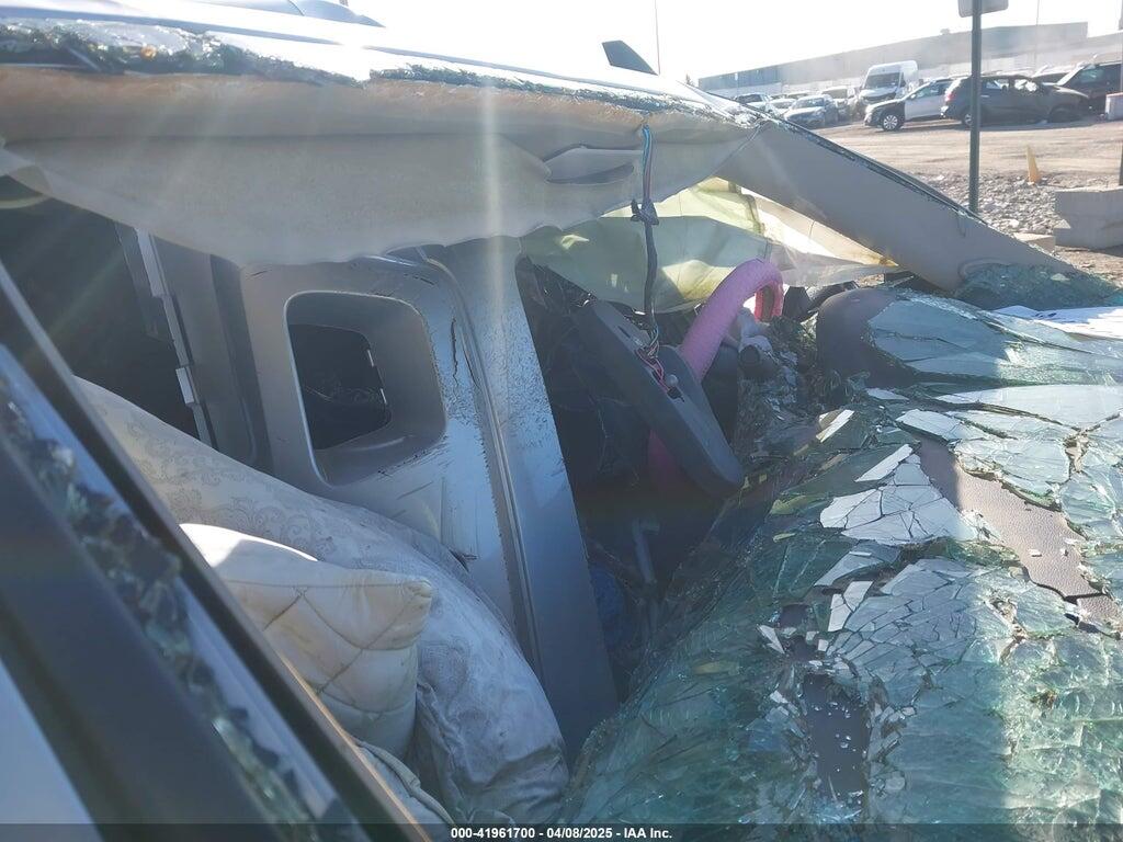 1GNUKBE02AR225332 2010 CHEVROLET TAHOE photo no. 5