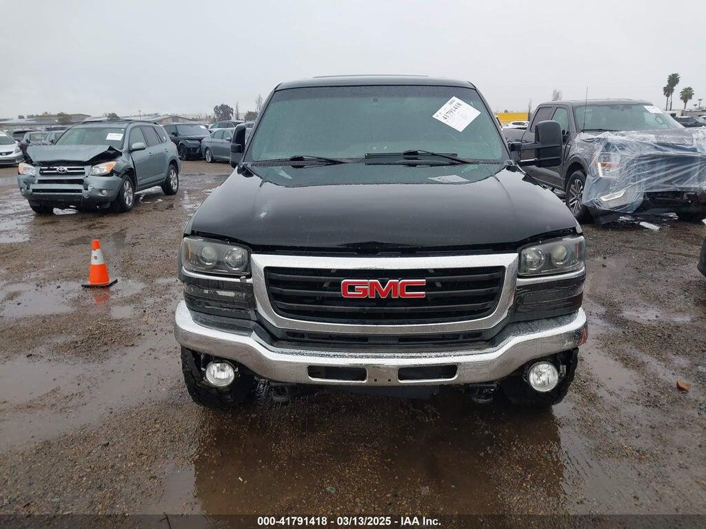 1GTHC23G54F110320 2004 GMC SIERRA 2500HD photo no. 11