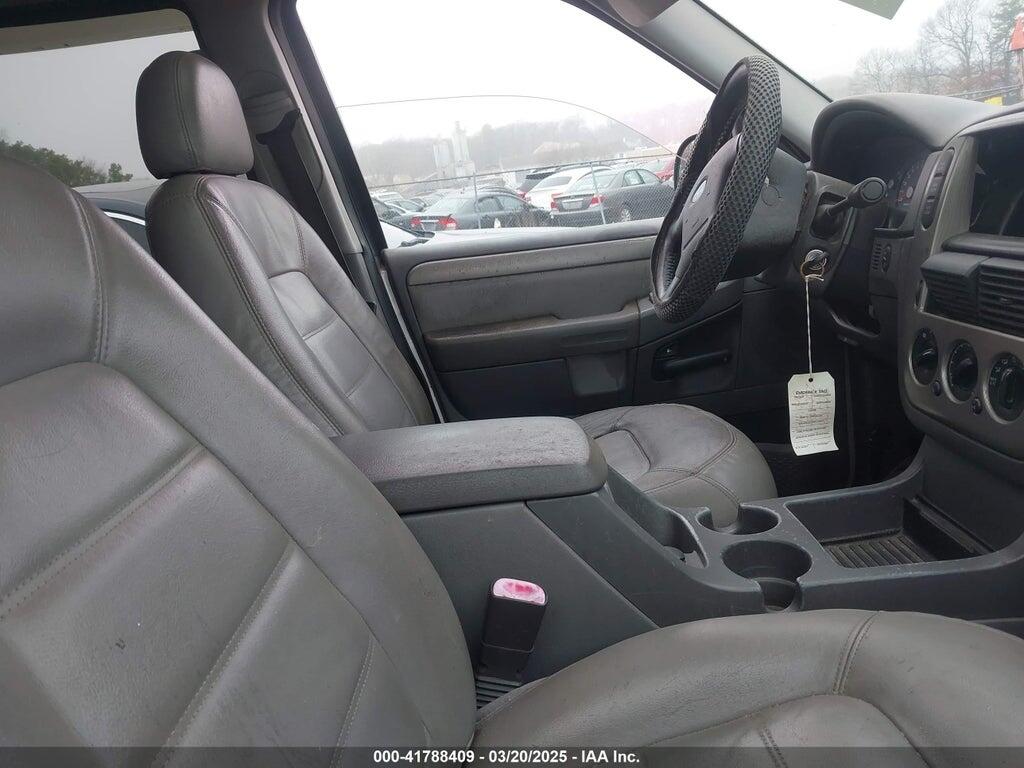 1FMZU73W94UB38246 2004 FORD EXPLORER photo no. 5