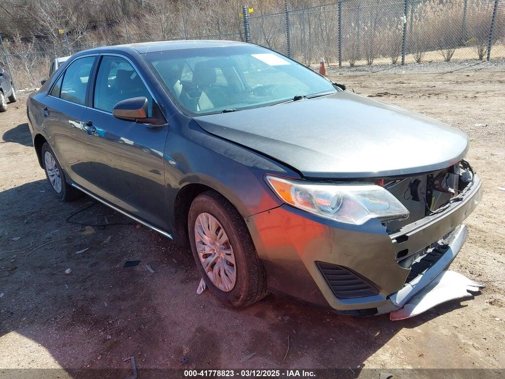 4T1BF1FK9EU823687 2014 TOYOTA CAMRY photo no. 1