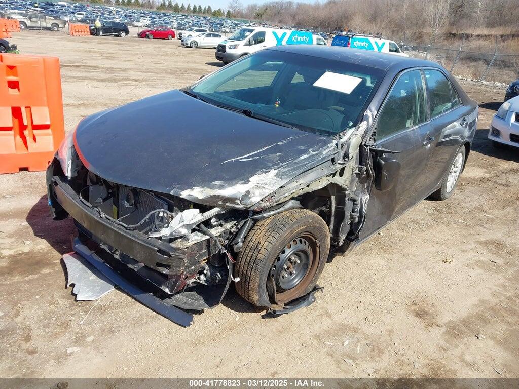 4T1BF1FK9EU823687 2014 TOYOTA CAMRY photo no. 2