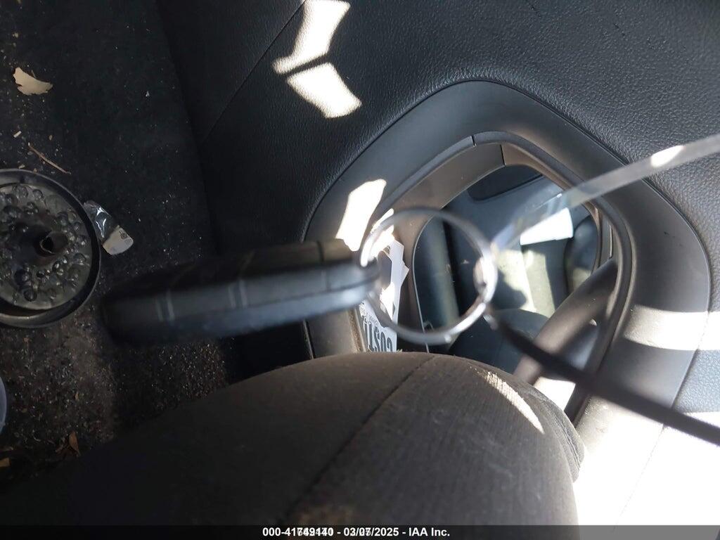 1C3CCCAB3FN552176 2015 CHRYSLER 200 photo no. 11