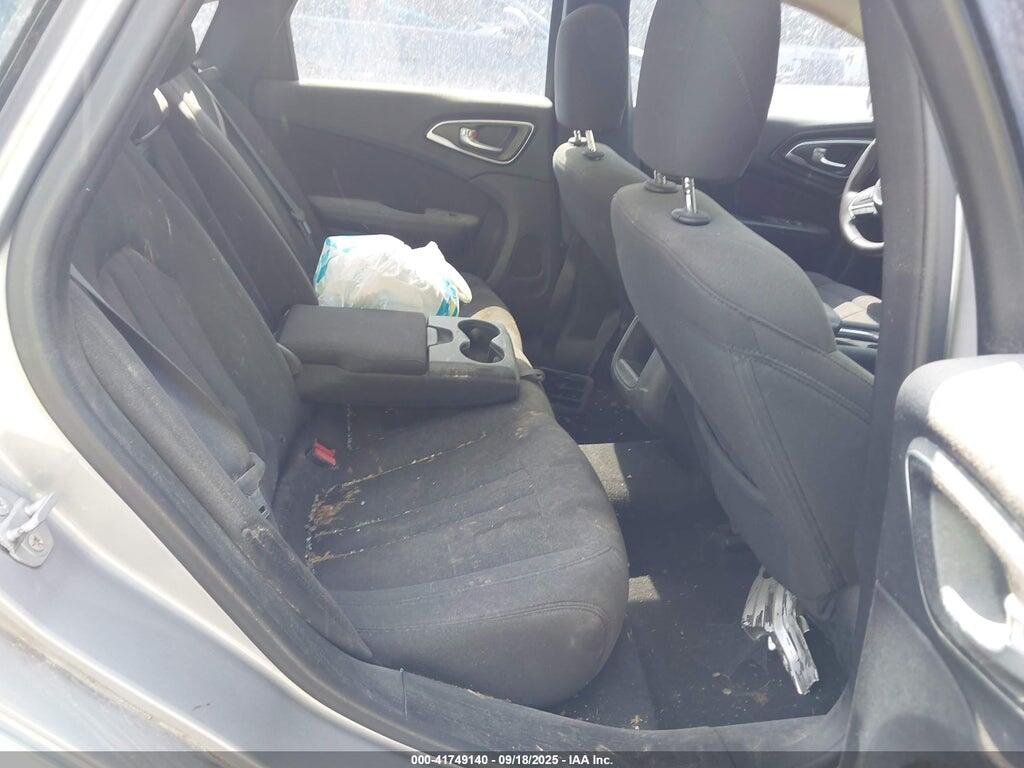 1C3CCCAB3FN552176 2015 CHRYSLER 200 photo no. 8