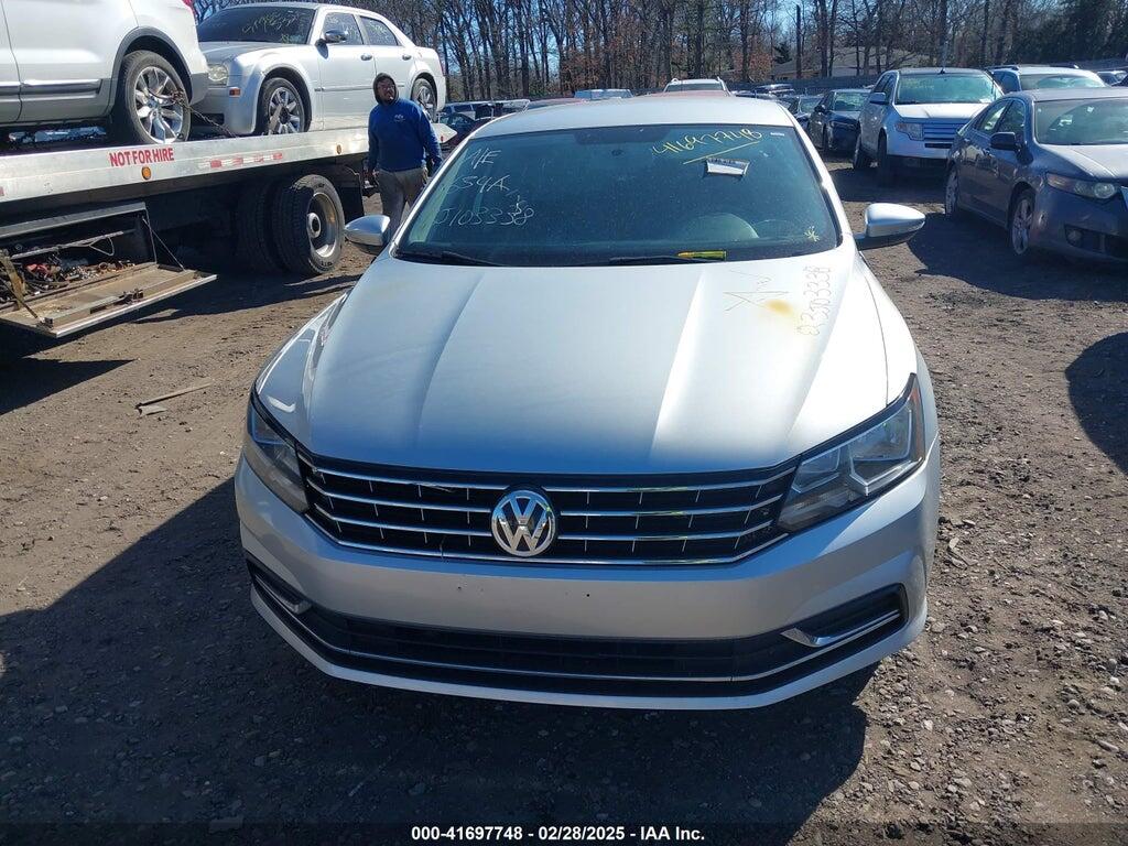 1VWAT7A35HC070565 2017 VOLKSWAGEN PASSAT photo no. 11