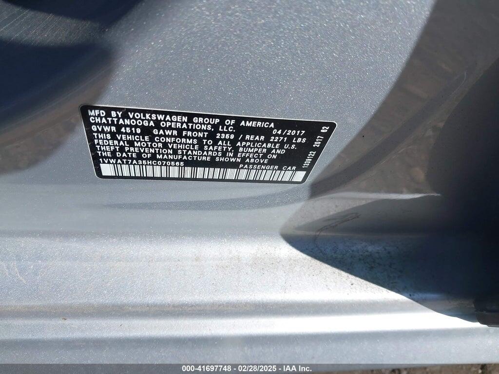 1VWAT7A35HC070565 2017 VOLKSWAGEN PASSAT photo no. 9