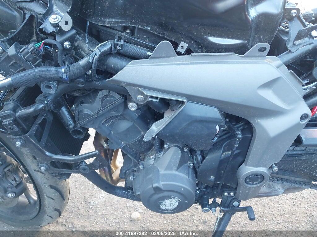SMTL23UF5STBX1498 2025 TRIUMPH MOTORCYCLE DAYTONA photo no. 9