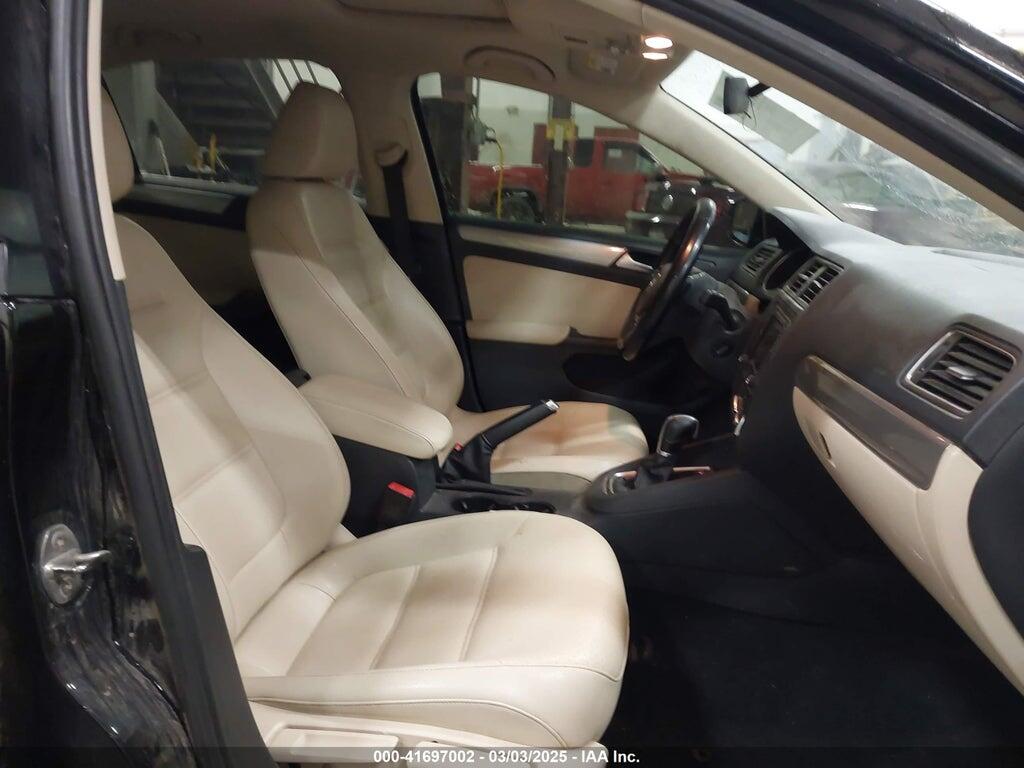 3VWDB7AJ5HM394693 2017 VOLKSWAGEN JETTA photo no. 5