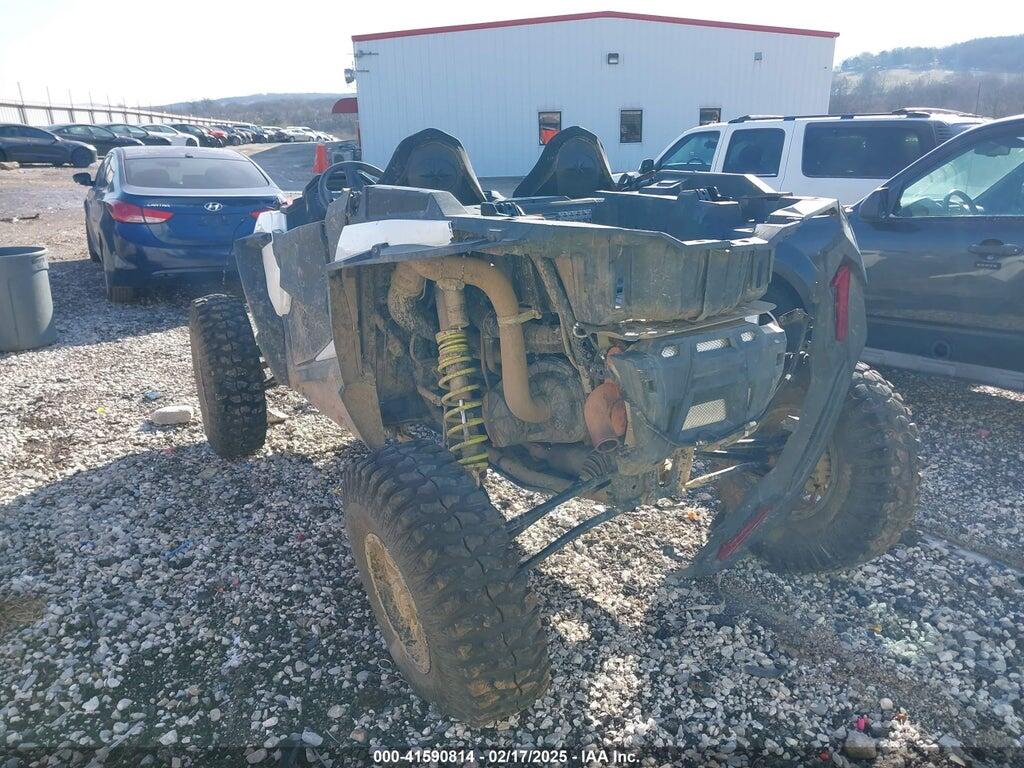 3NSNAE997MH210977 2021 POLARIS RZR photo no. 3