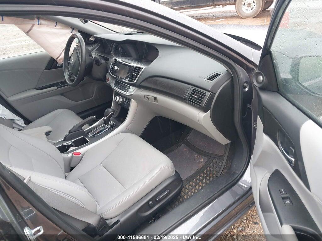 1HGCR3F90DA028649 2013 HONDA ACCORD photo no. 5