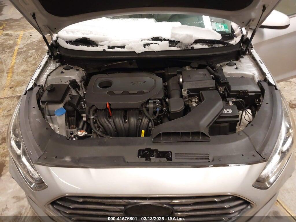 5NPE24AF4JH693542 2018 HYUNDAI SONATA photo no. 10