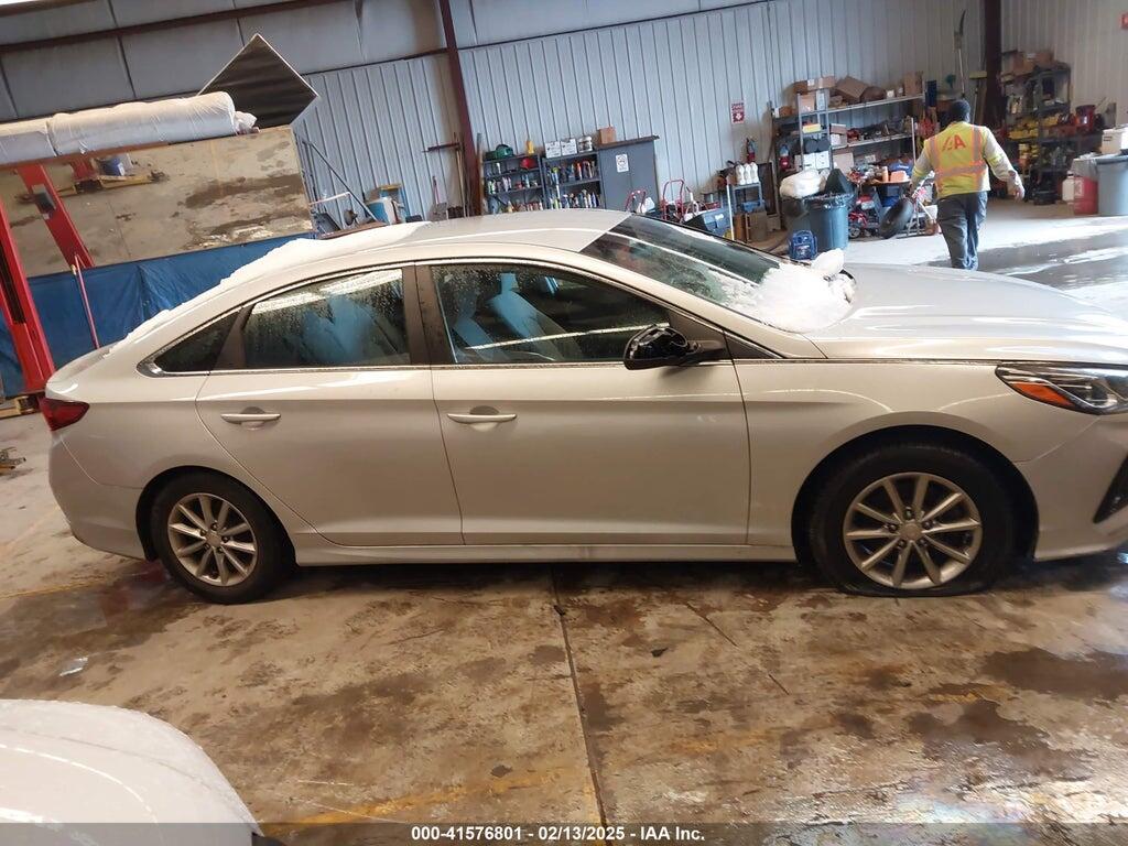 5NPE24AF4JH693542 2018 HYUNDAI SONATA photo no. 12