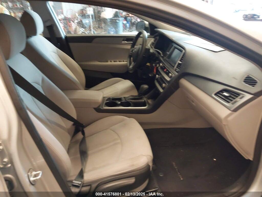5NPE24AF4JH693542 2018 HYUNDAI SONATA photo no. 5